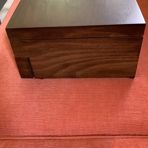 Silver Flatware Chest - Picture 4 of 7